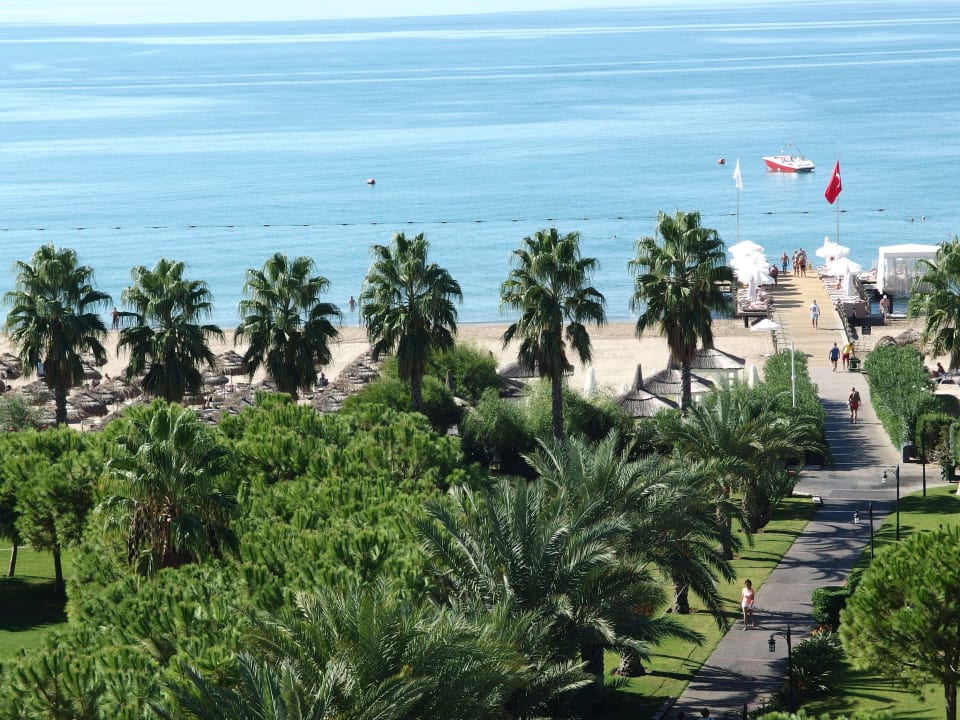 Ausblick auf Strand von Zimmer  Voyage Belek Golf & Spa