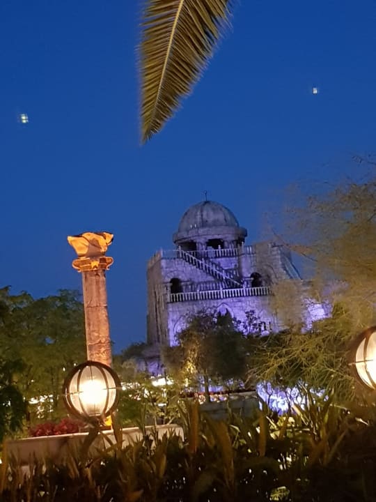 Pool Xanadu Resort Hotel