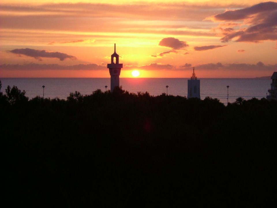 Sonnenuntergang im Januar Hotel Riu Festival