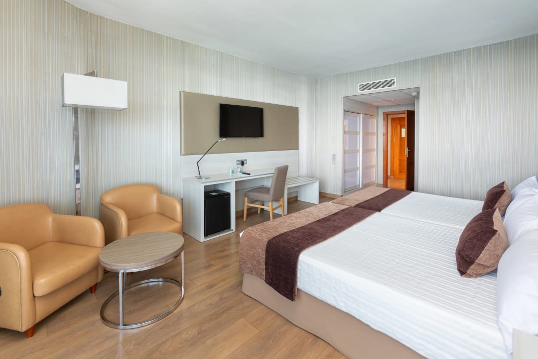 Zimmer Hotel Best Semiramis