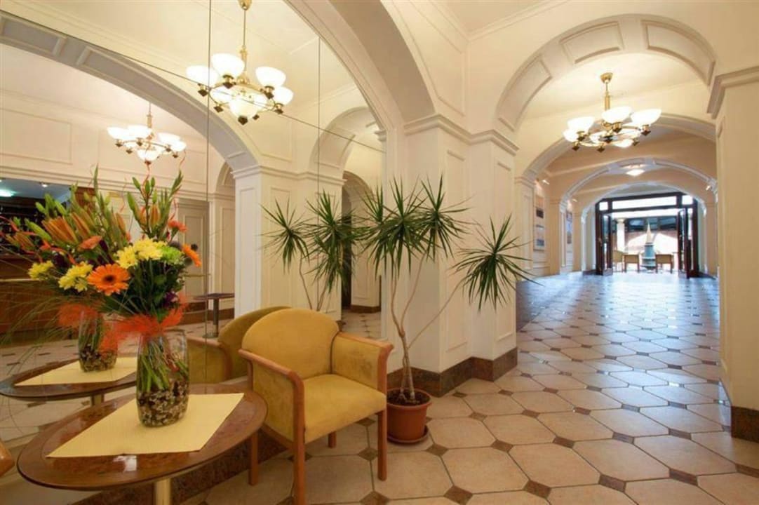 Vstupní hala hotelu Hotel Royal Galerie