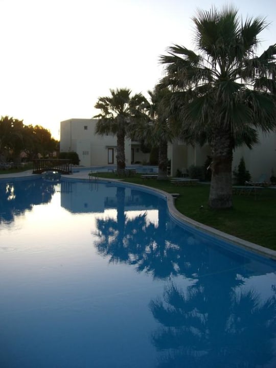 Pool Phãea Cretan Malia