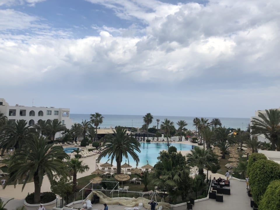 Ausblick vom Hotelzimmer aus. Nozha Beach Resort & Spa