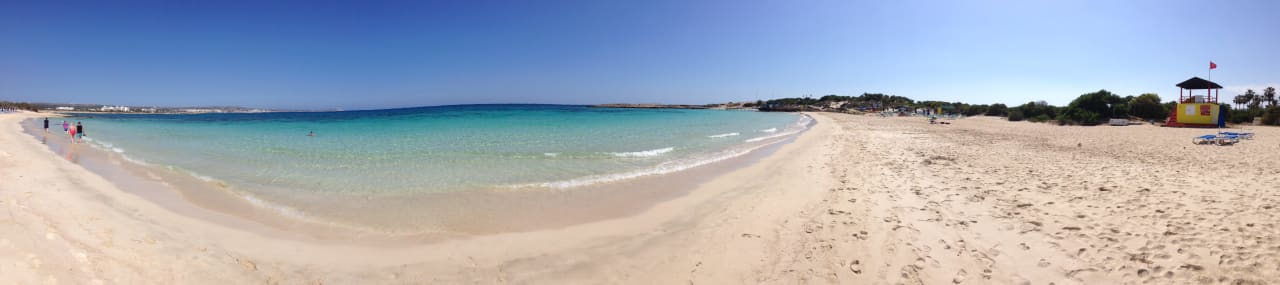 Super sauberes Wasser Asterias Beach