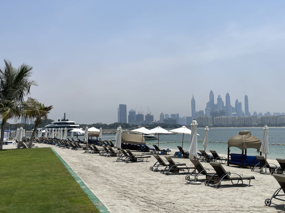 Strand Rixos The Palm Hotel & Suites