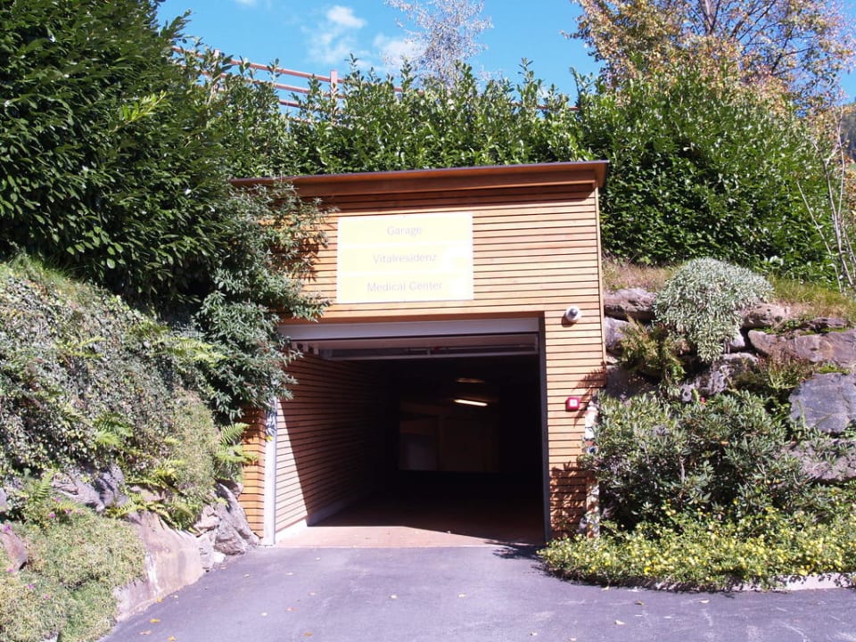 Einfahrt in die Tiefgarage Quellenhof Luxury Resort Passeier