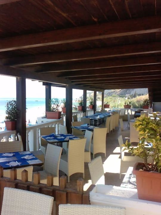 Strandrestaurant mit Blick aufs Meer Aldiana Club Rocca Nettuno Calabria