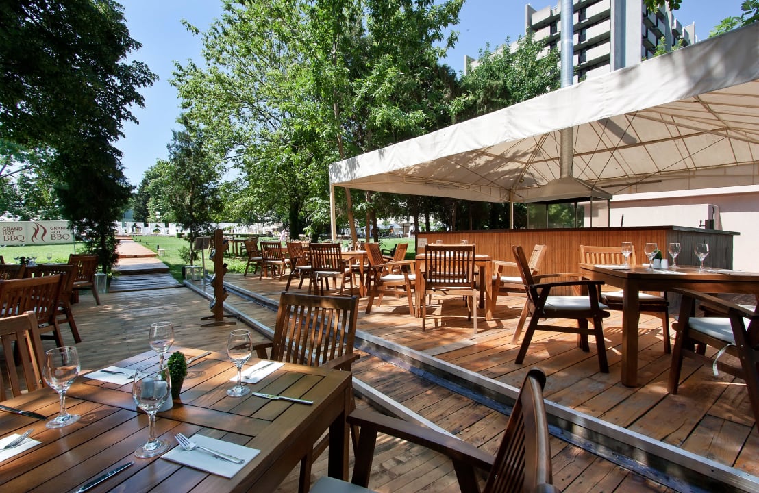 Grand Hote Barbeque Restaurants Grandhotel Varna