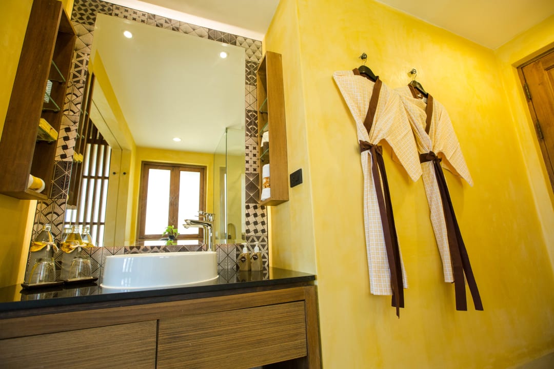 Zimmer Buri Rasa Village Samui Adults Only Resort