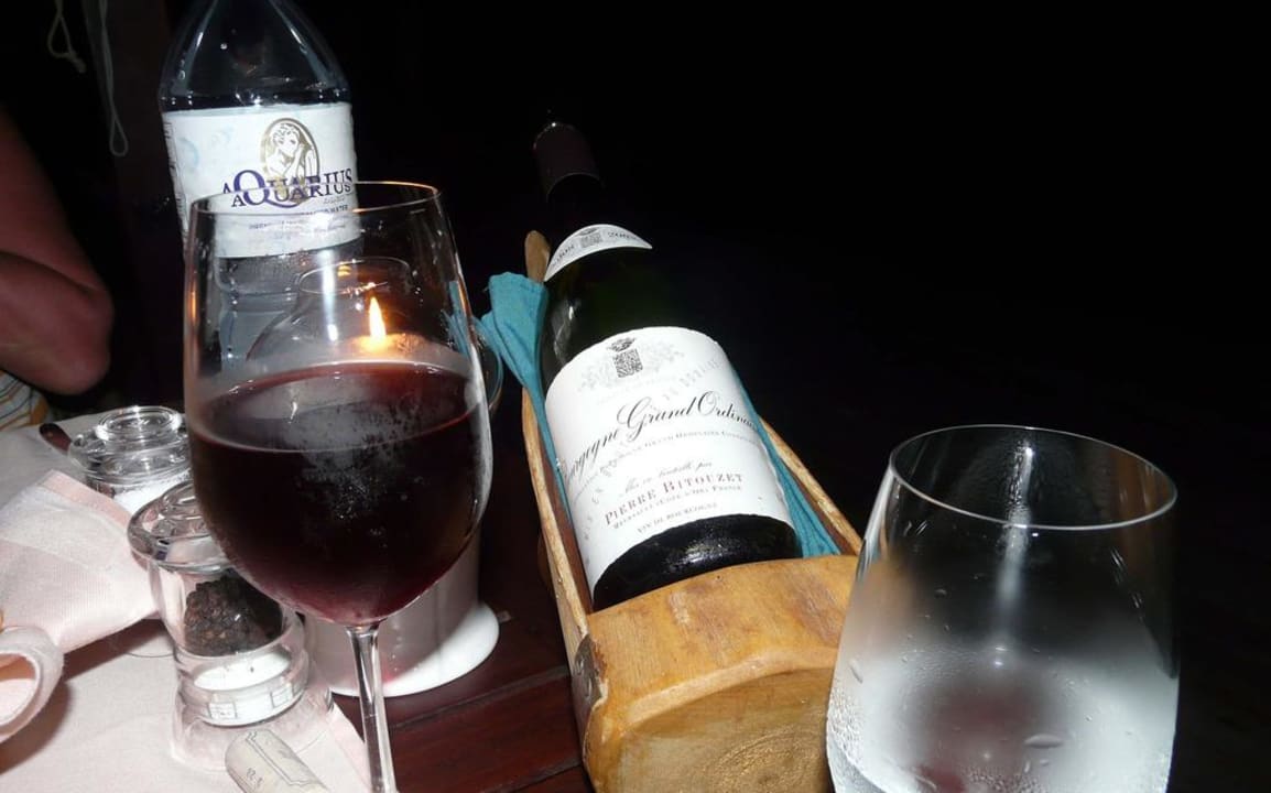 Edle Flaschenweine Kuramathi Maldives