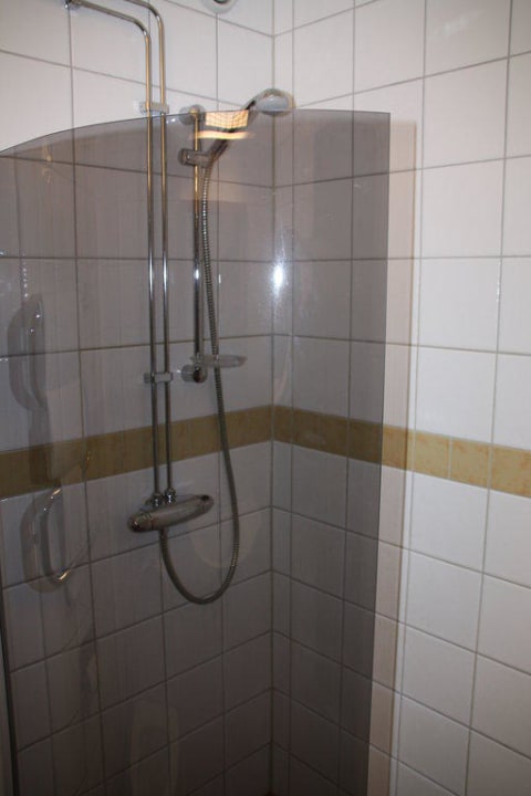 Dusche First Hotel Statt Hudiksvall