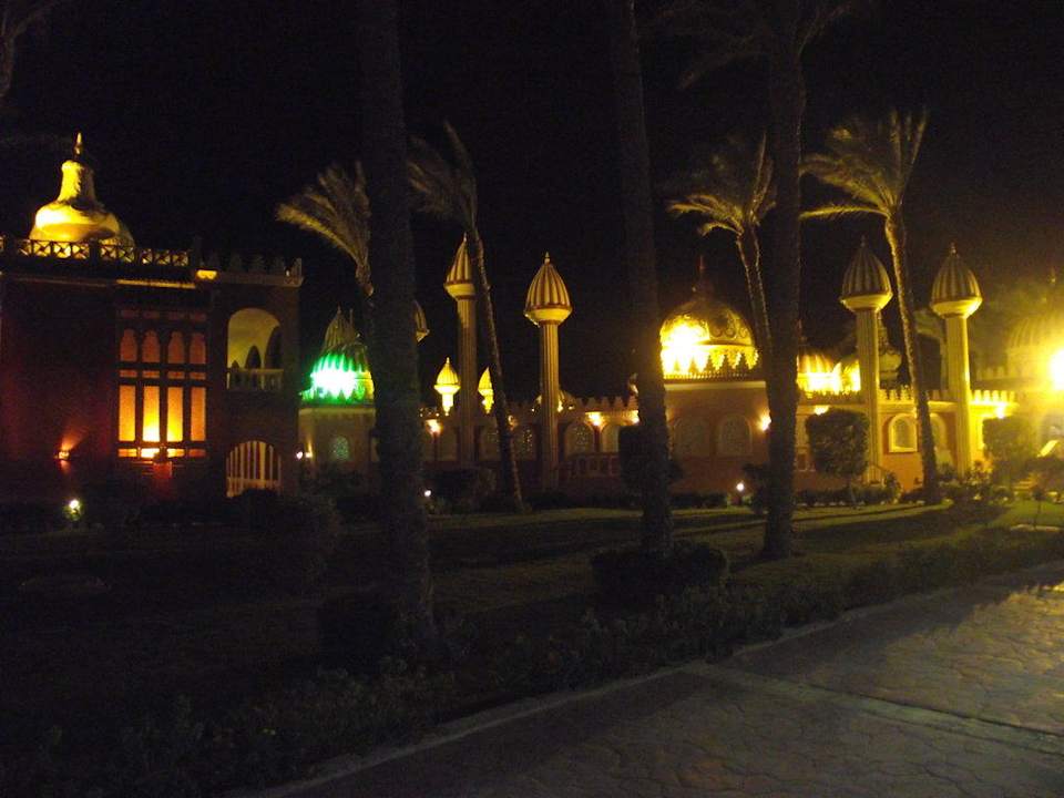 Вечерняя Лейла Pickalbatros Alf Leila Wa Leila Resort - Neverland Hurghada