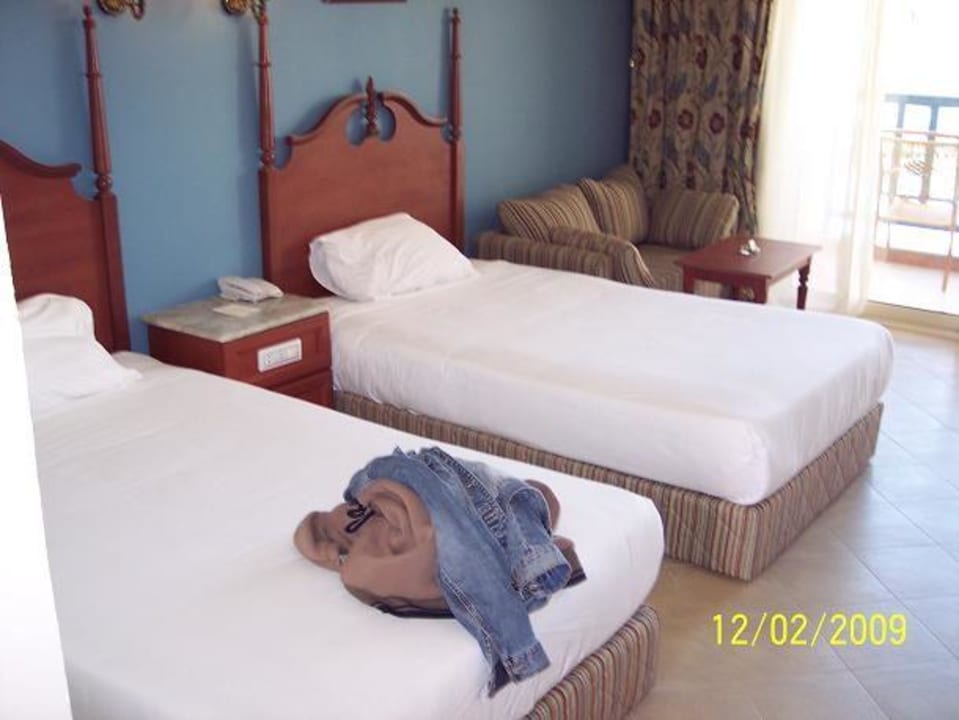 Zimmer Betten Titanic Beach Spa & Aqua Park