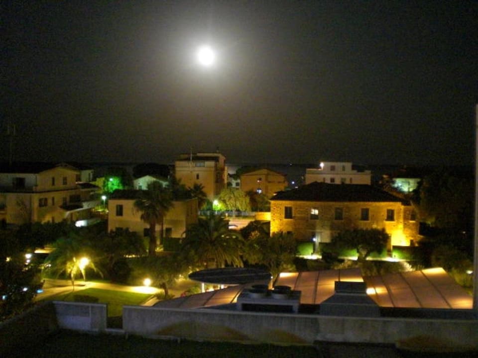 Nachts Hotel Rada Siri