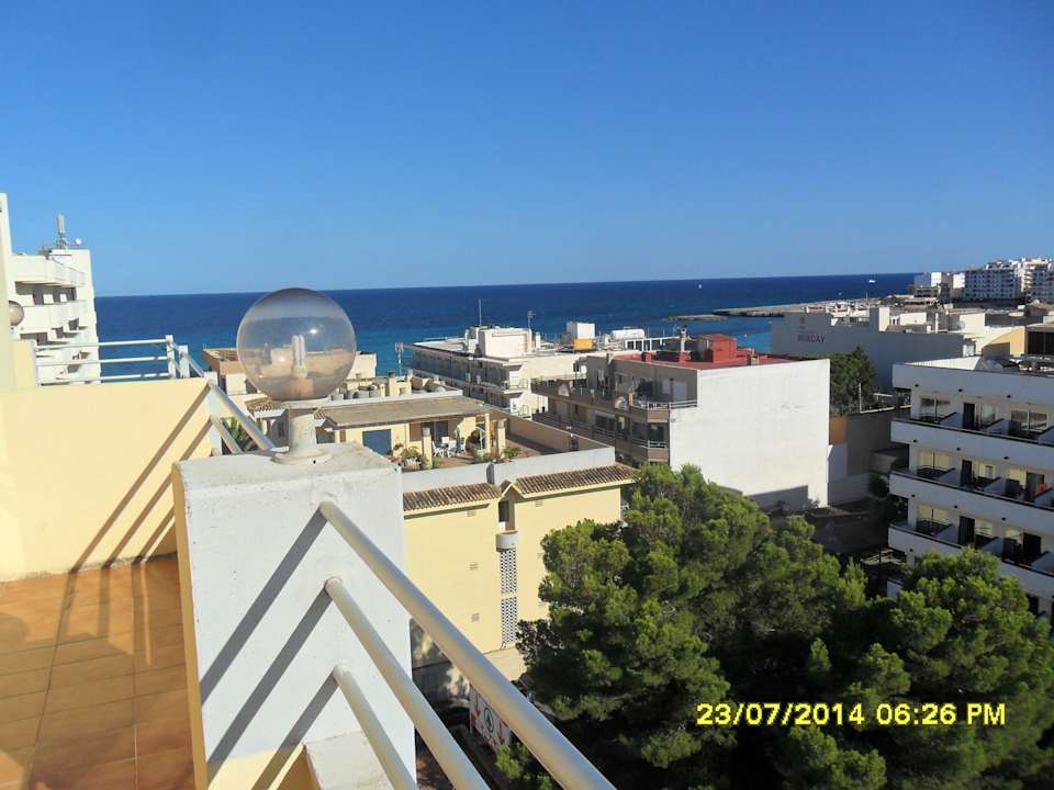 Zum Meer und Hafen S'Illot Bei Juan Playa Blanca