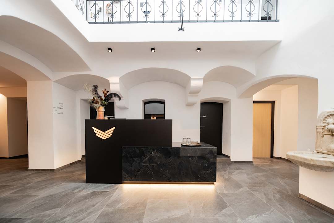 Lobby Schwarzer Adler