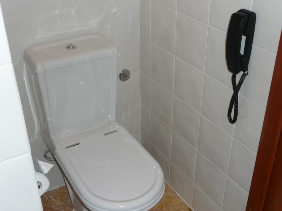 Klo Rendezvous Hotel Singapore