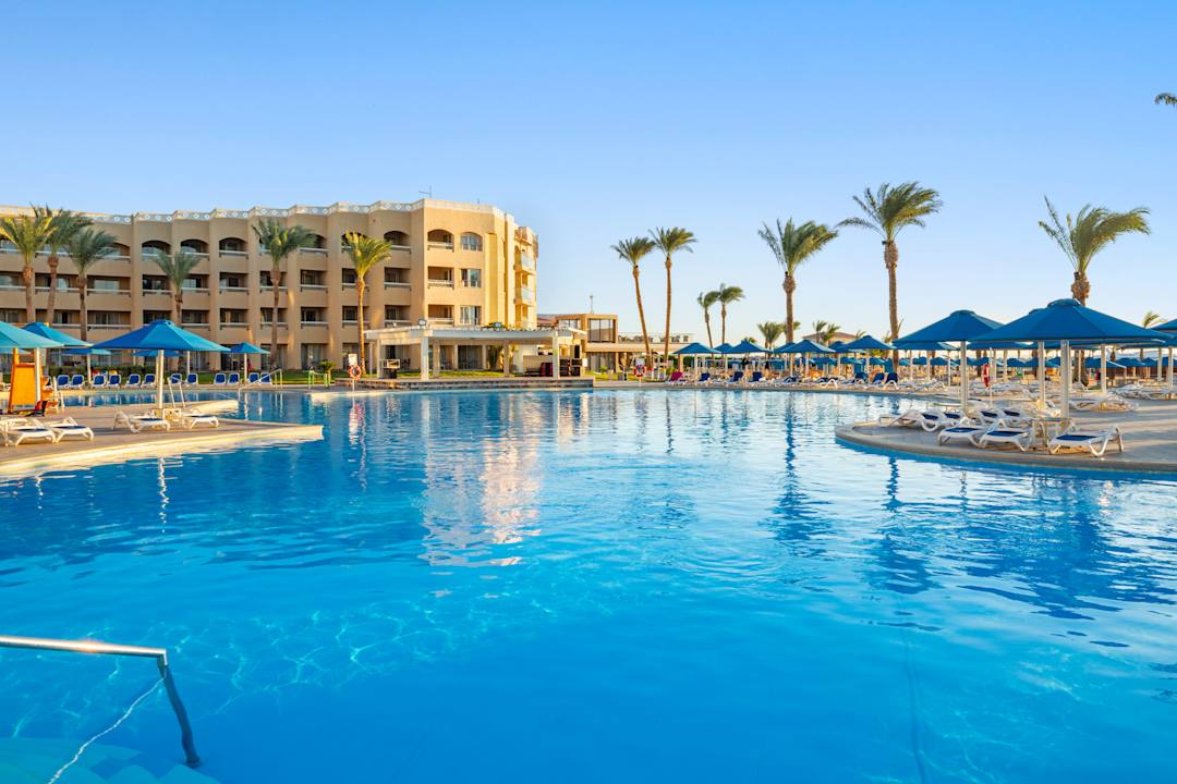 Pool Beach Albatros Resort