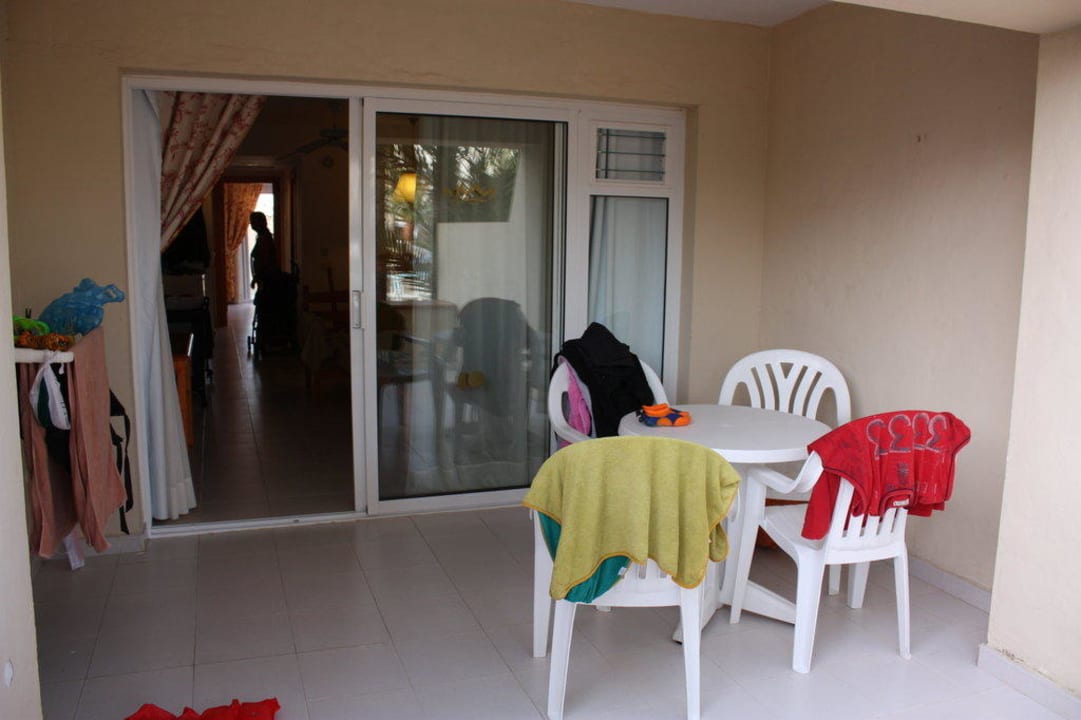 Terrasse Hotel Riu Oliva Beach Resort