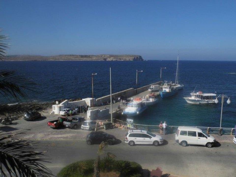 Blick auf Schwesterinseln Gozo und Comino Riviera Spa Resort - Adults Only