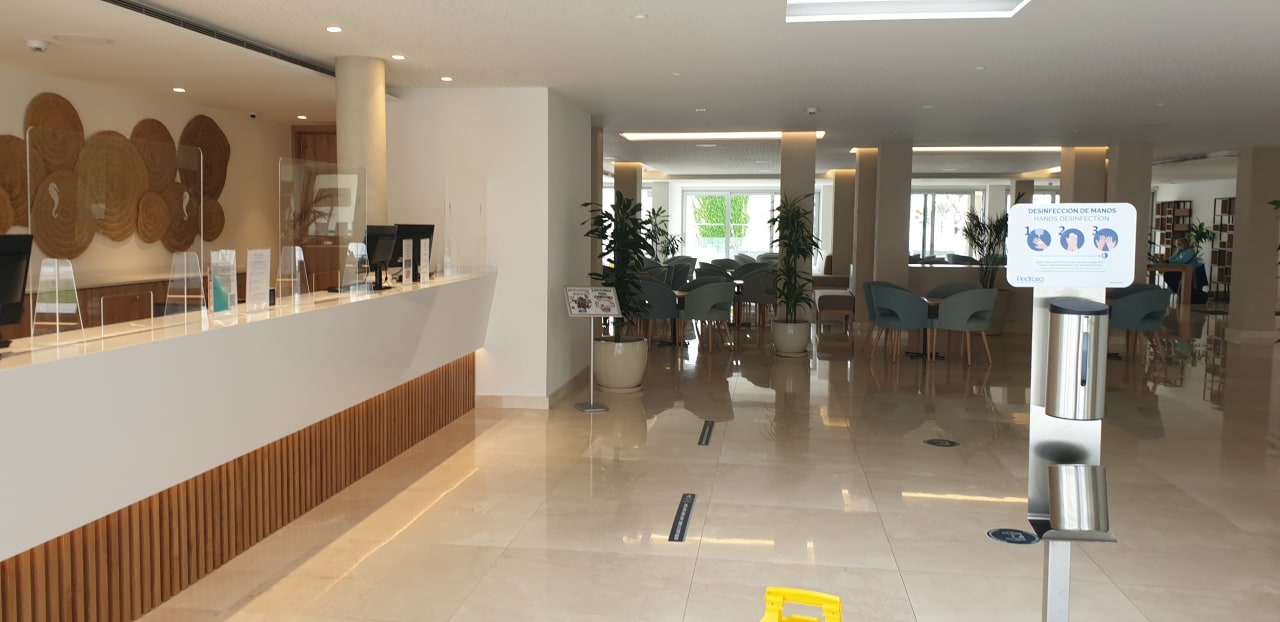 Lobby Hipotels Mediterraneo Club