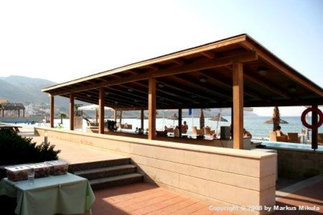 Die Poolbar Giannoulis - Grand Bay Beach Resort