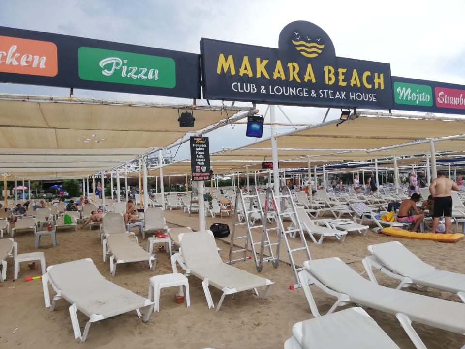 Strand Akalia Suite Hotel & Spa