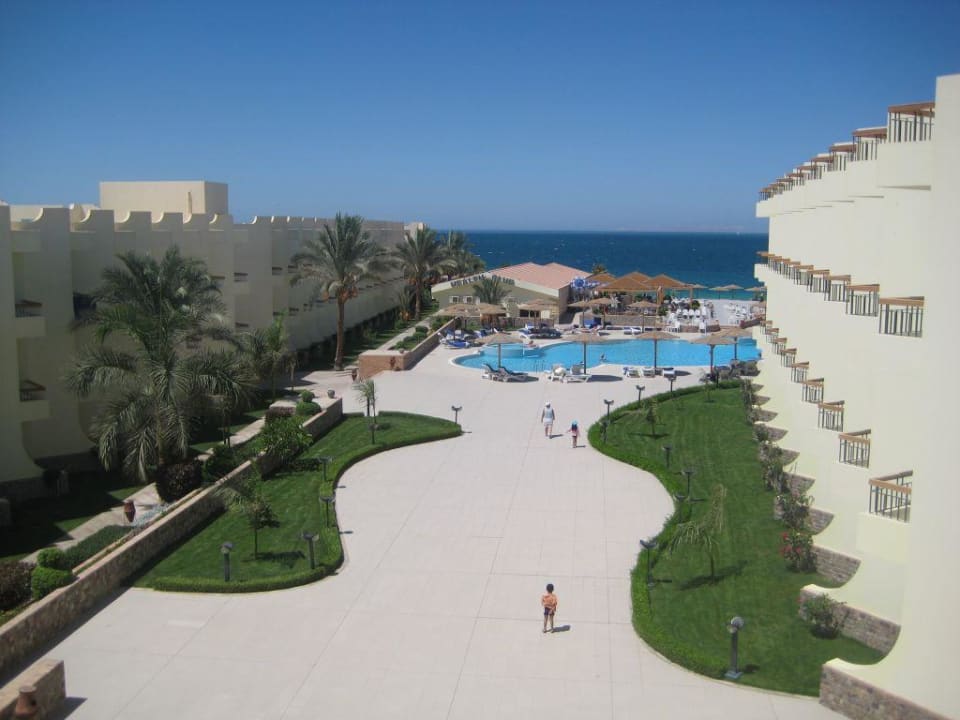 Poolbereich Palm Beach Resort