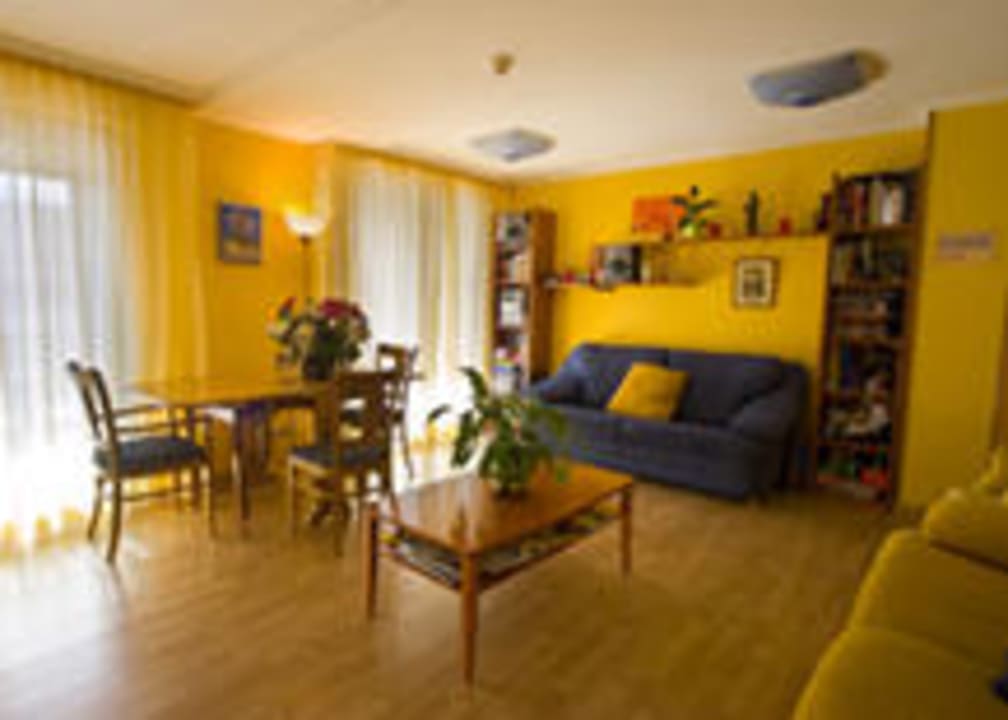 Salón-Estar /Internet Gratuito  Hostal El Volante