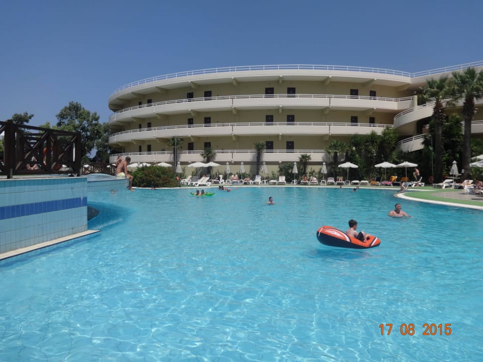 Widok z leżaka Hotel Kalithea Mare Palace