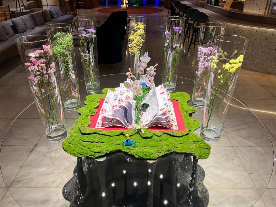 Lobby NEXT by Savoy Signature
