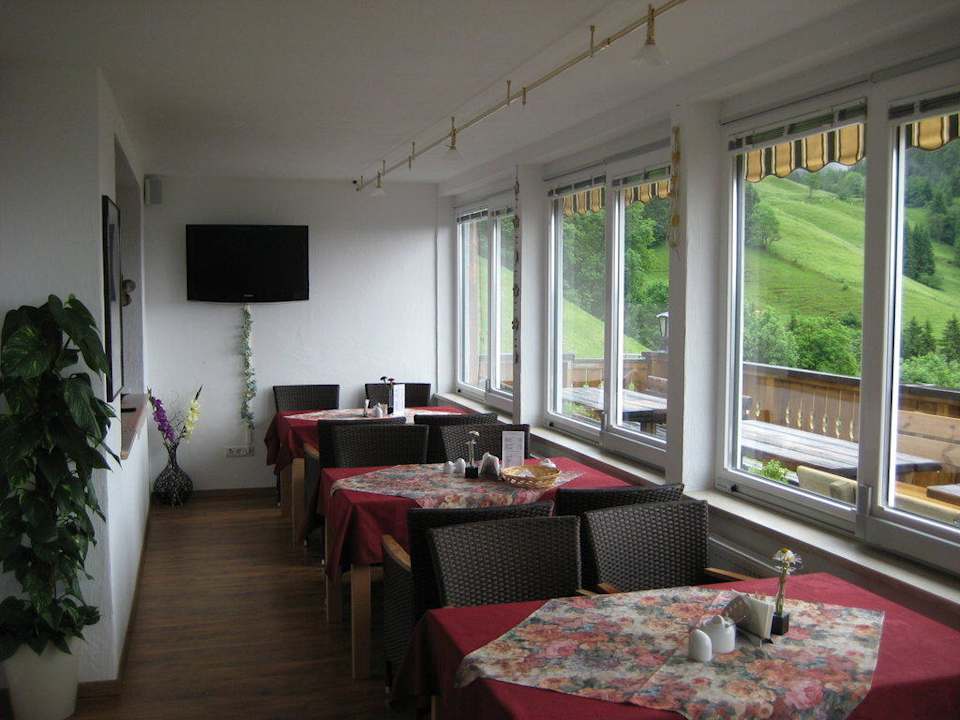 Der neu angebaute Wintergarten Bergbauernhof Pension Irxner