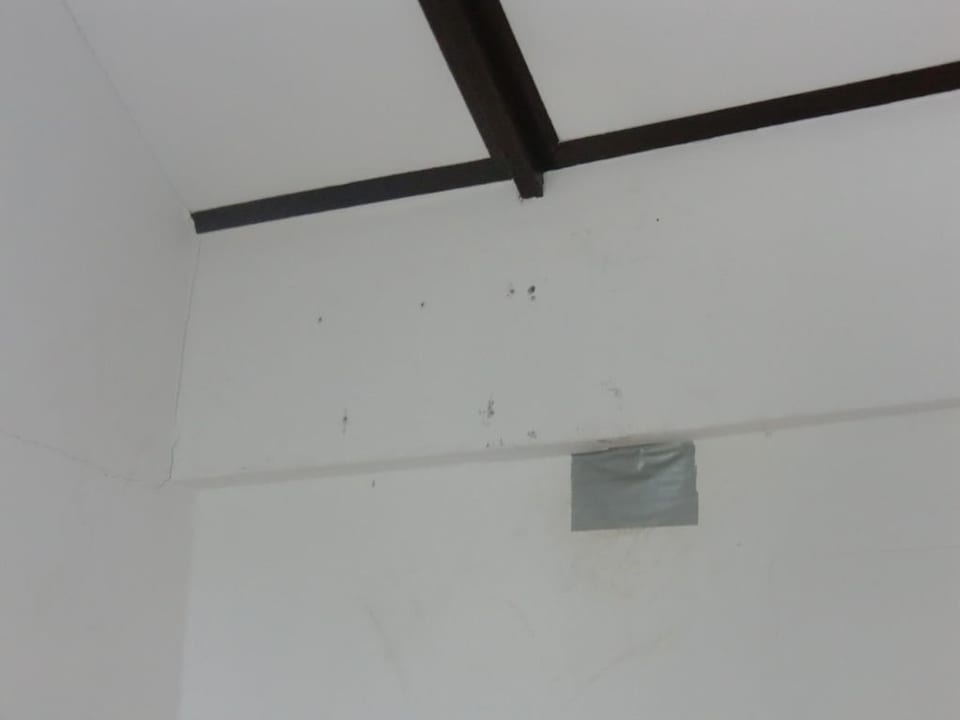 Risse in den Wänden Samed Cliff Resort