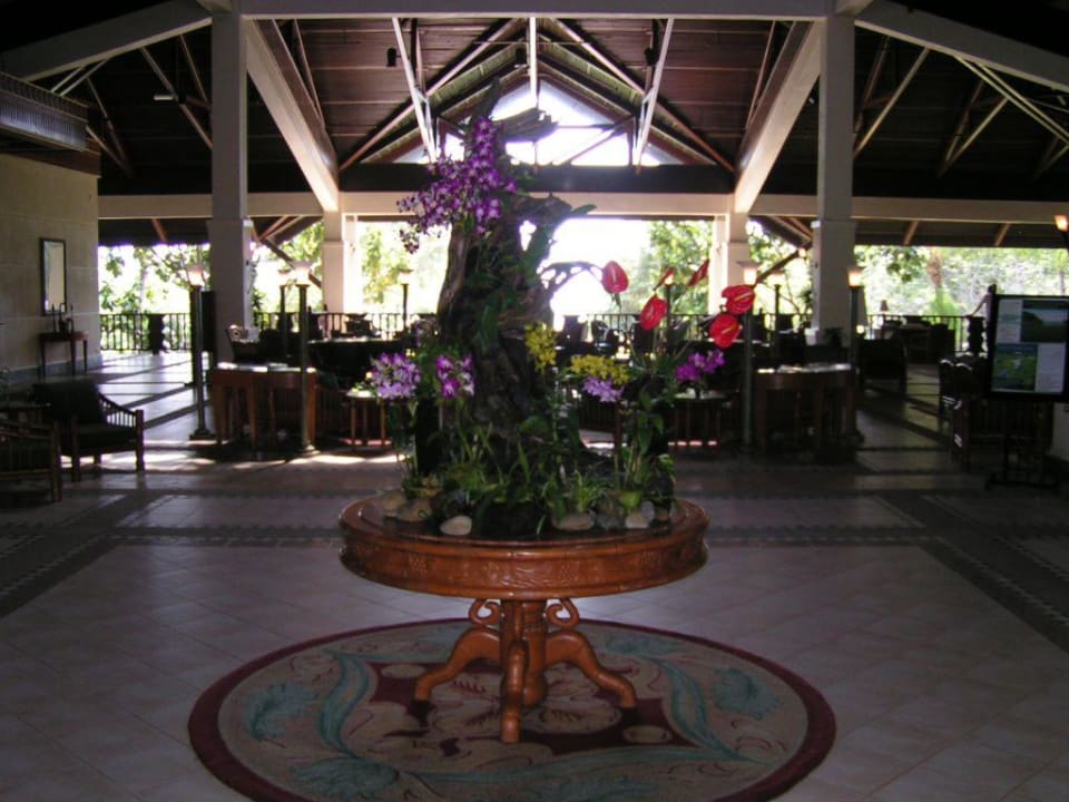 Hotelhalle Shangri-La's Rasa Ria Resort & Spa