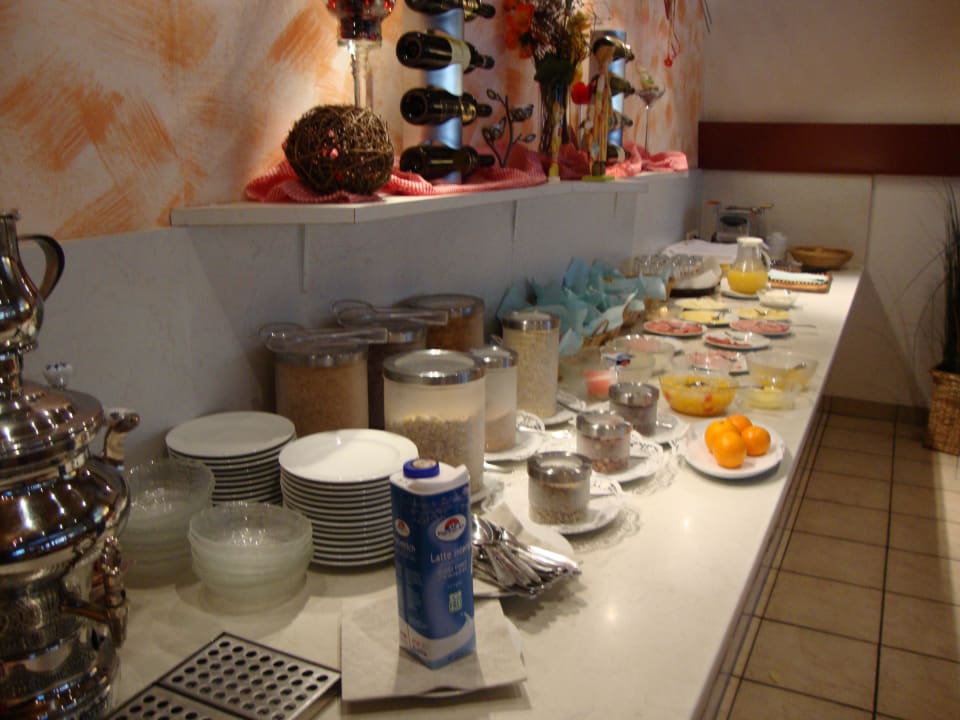 Frühstückbuffet  Hotel Menüwirt