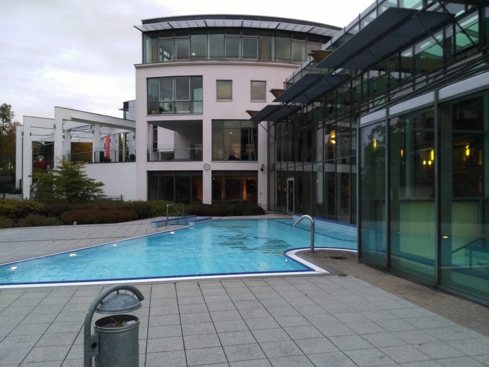 Außenpool beheizt Hotel am Vitalpark