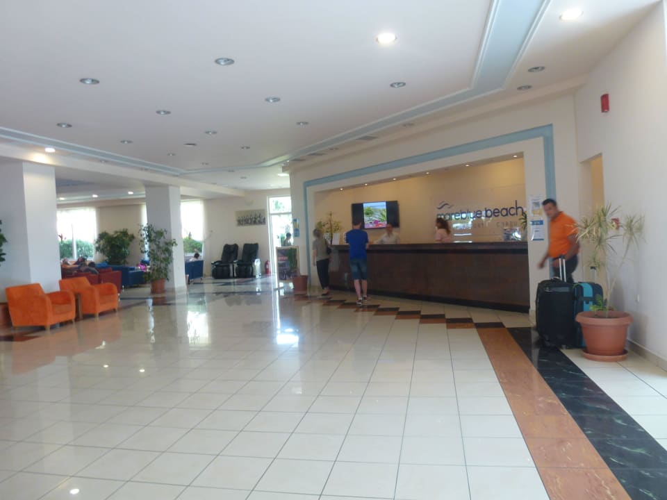 Recepcja Hotel Mareblue Beach