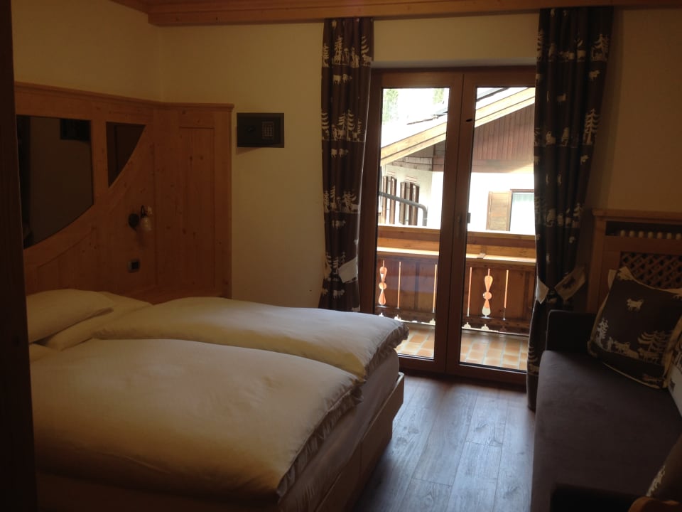 Zimmer Hotel El Paster