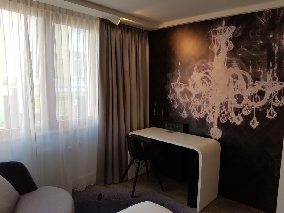 Zimmer Renaissance Wien Hotel