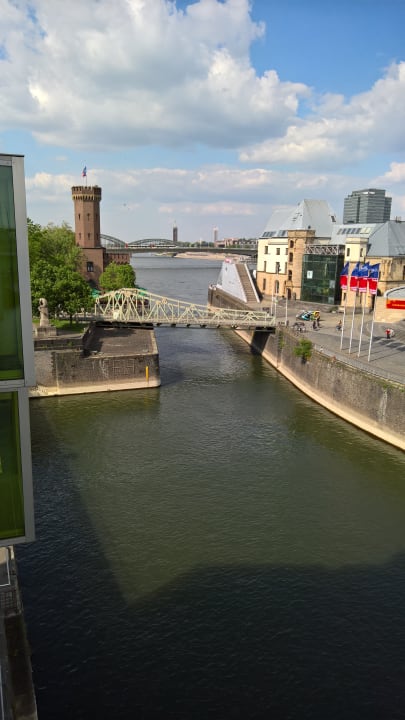 Ausblick art'otel cologne