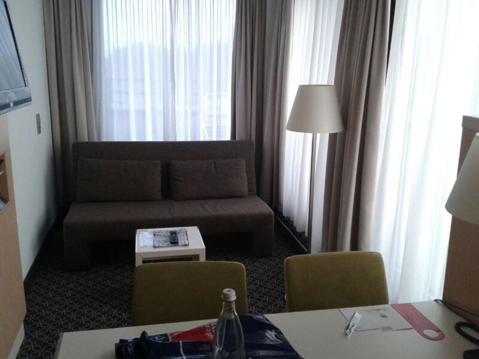 Wohnbereich Mercure Hotel Severinshof Köln City