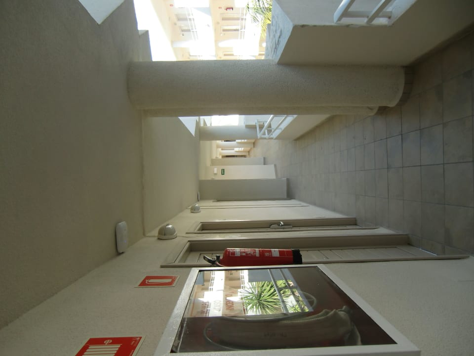 Gang zum Zimmer Iberostar Waves Playa de Muro