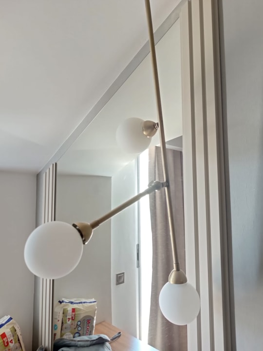 Zimmer Side Story Resort & Spa