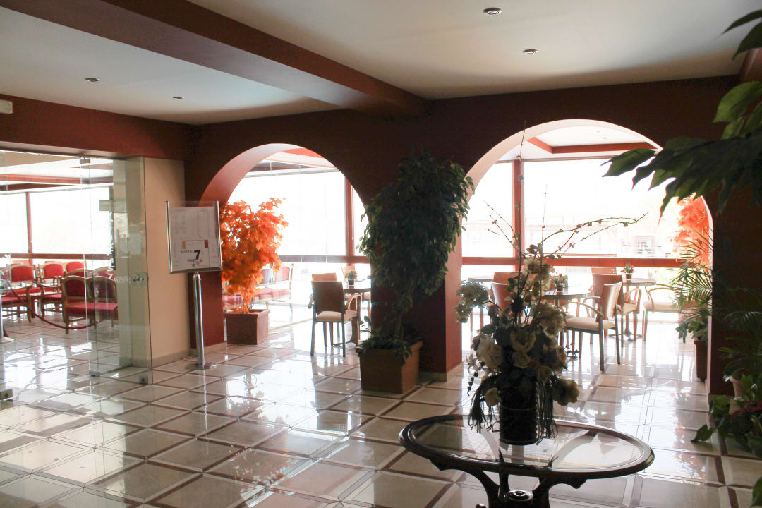 Der Eingangsbereich Hotel Seven Stars