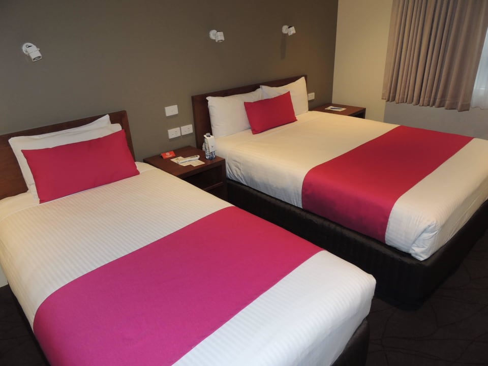 Zimmer Ibis Styles Melbourne, The Victoria Hotel