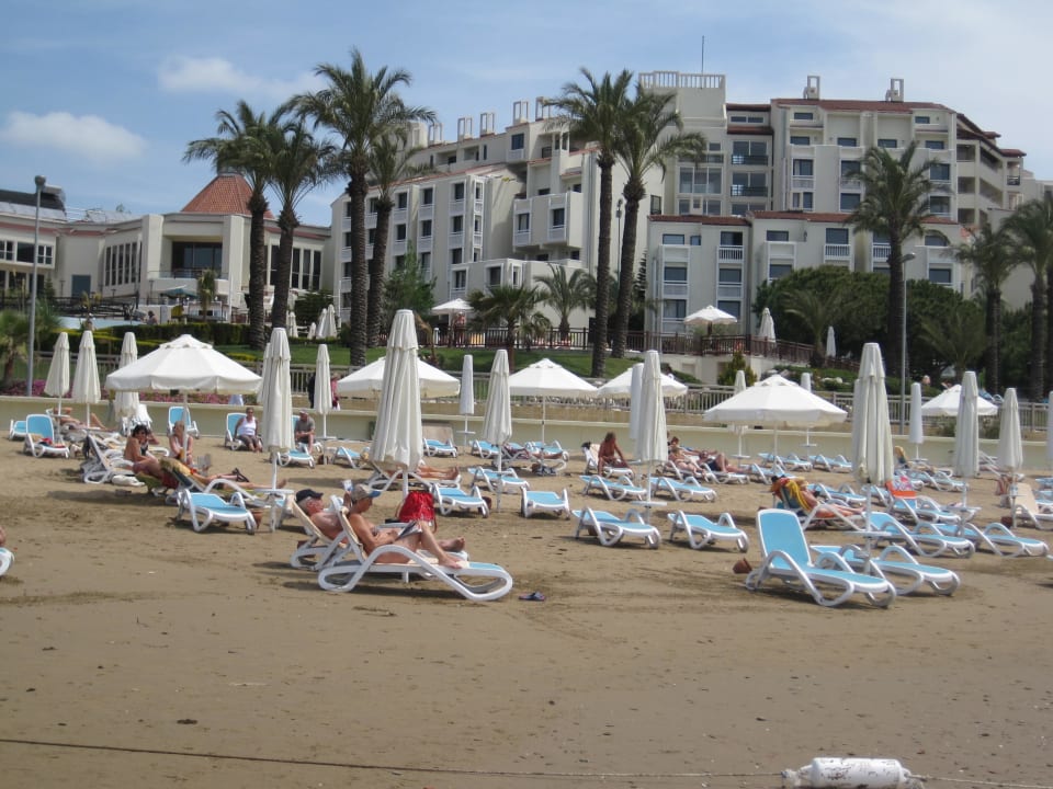 Blick vom Strand zum Hotel PALOMA Perissia