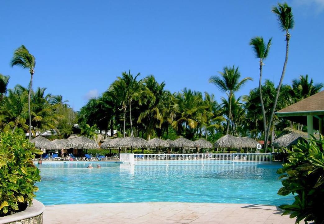 Ruhepool am Hotel Punta Cana Grand Palladium Punta Cana Resort & Spa