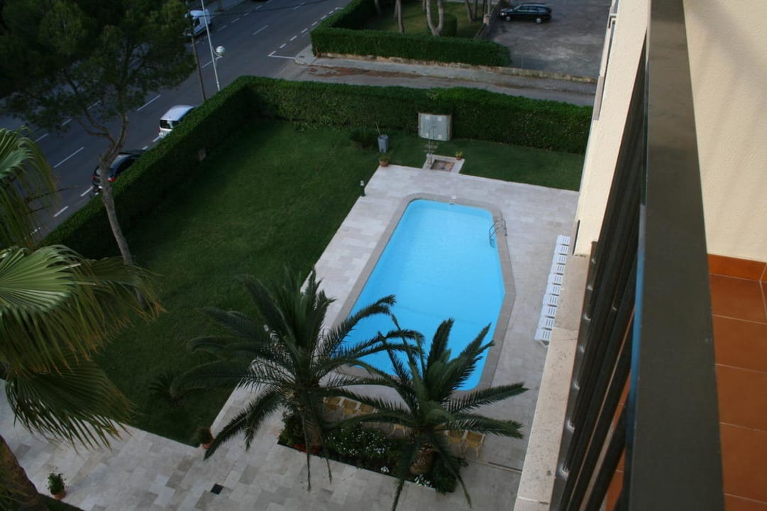 Balkon Ausblick Cabot Tres Torres Apartaments