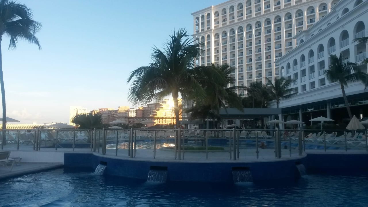 Poolanlage Hotel Riu Cancun