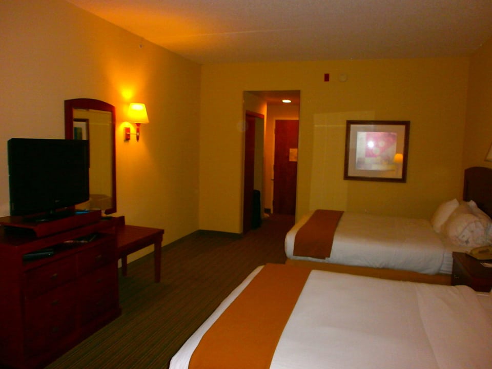 Großes Zimmer Holiday Inn Express Rehoboth Beach